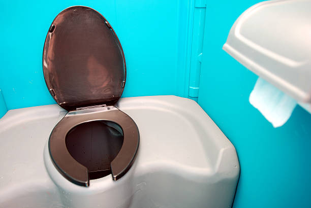 Best Construction site porta potty rental  in Evans, CO